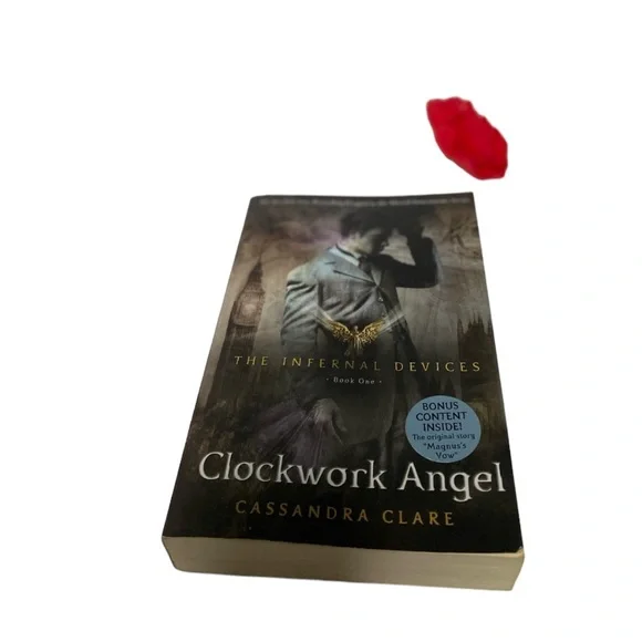 Clockwork Angel - Picture 1 of 7